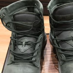 Men’s Nike boots